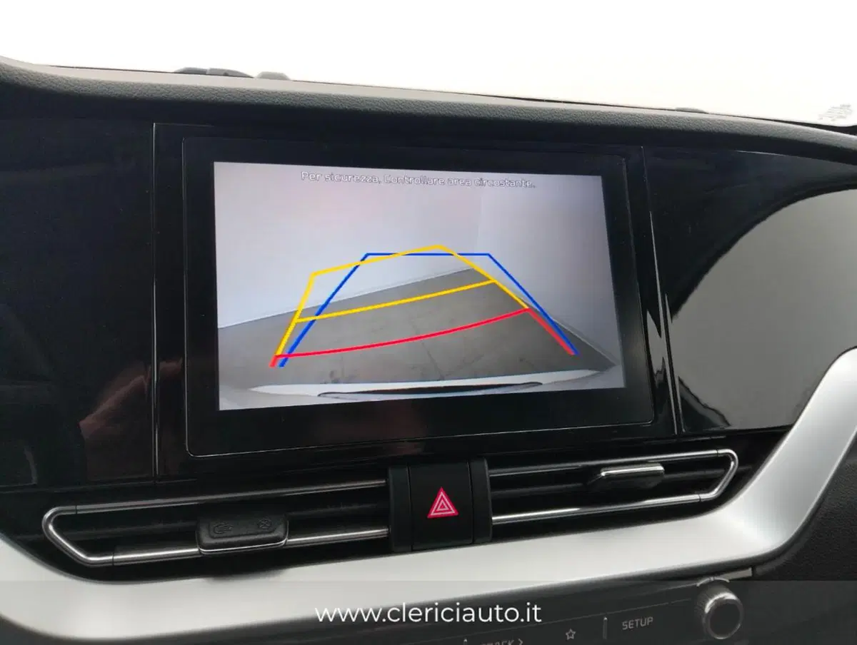 Kia Niro usata a Como (12)