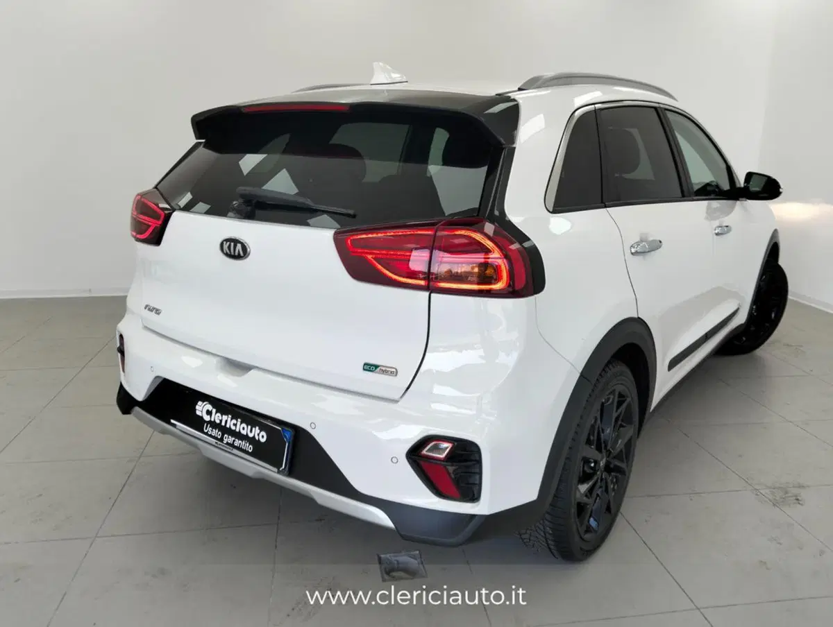 Kia Niro usata a Como (2)