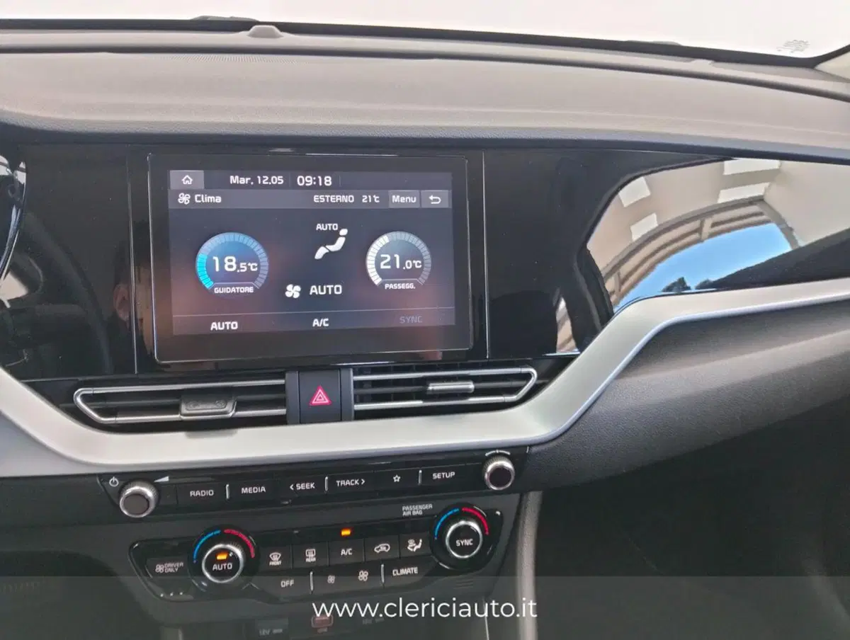 Kia Niro usata a Como (17)