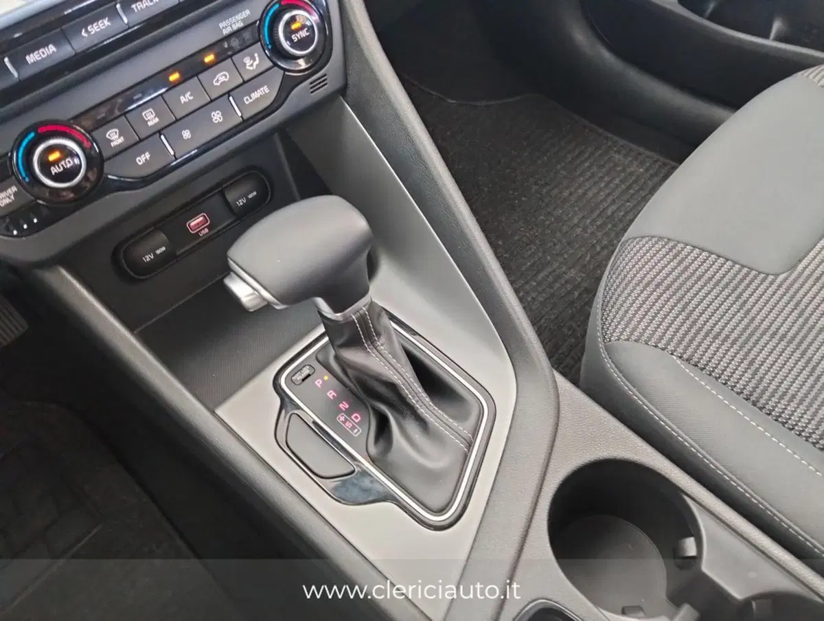 Kia Niro usata a Como (19)