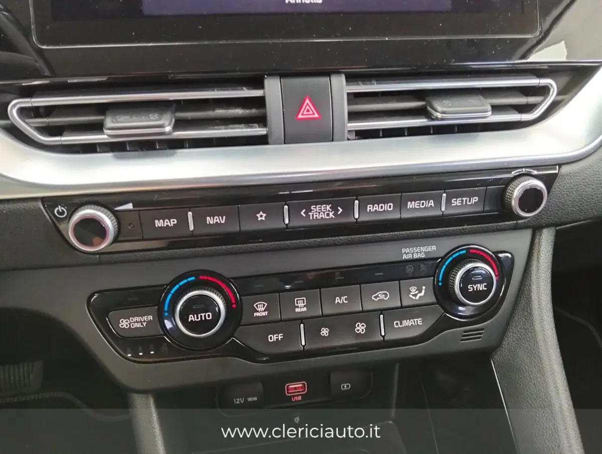 Kia Niro usata a Como (14)
