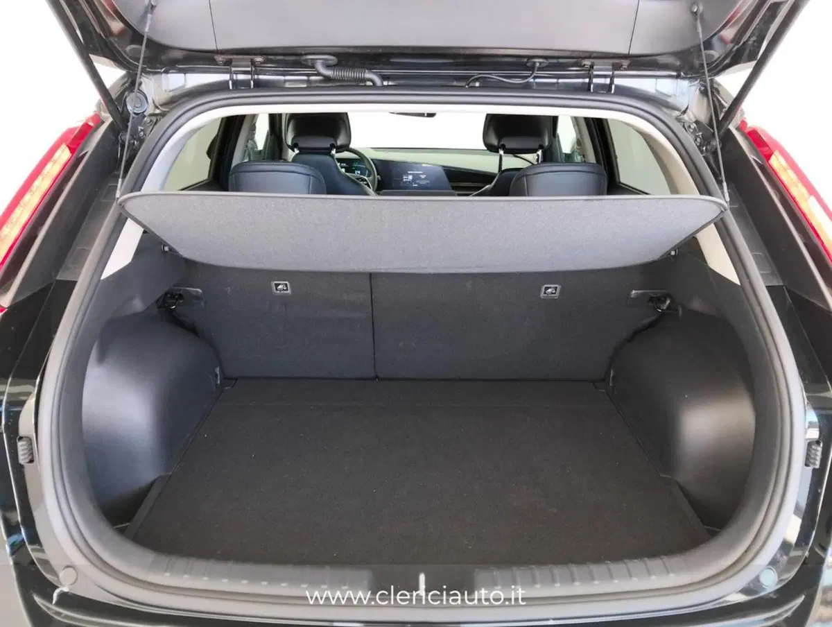 Kia Niro usata a Como (18)