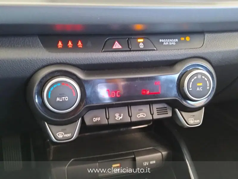 Kia Rio usata a Como (15)