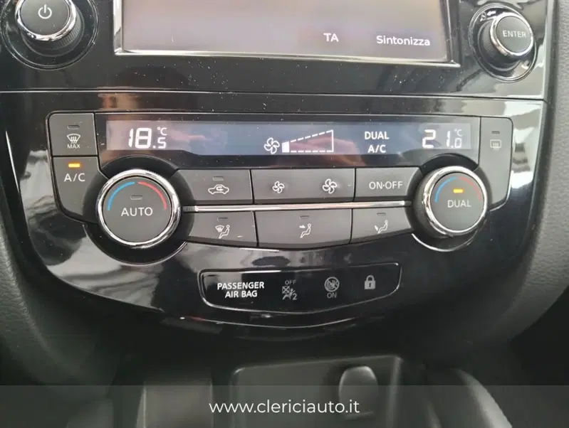 Nissan Qashqai usata a Como (14)