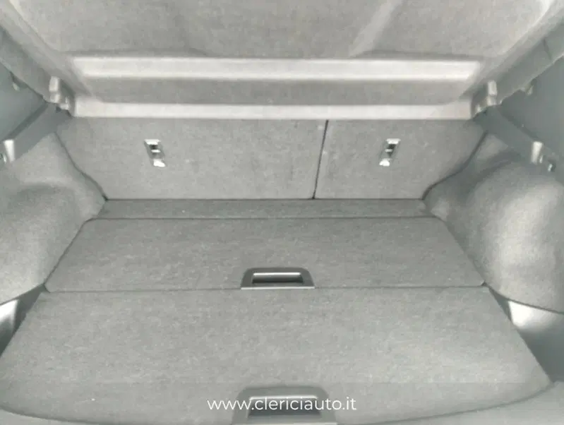 Nissan Qashqai usata a Como (16)