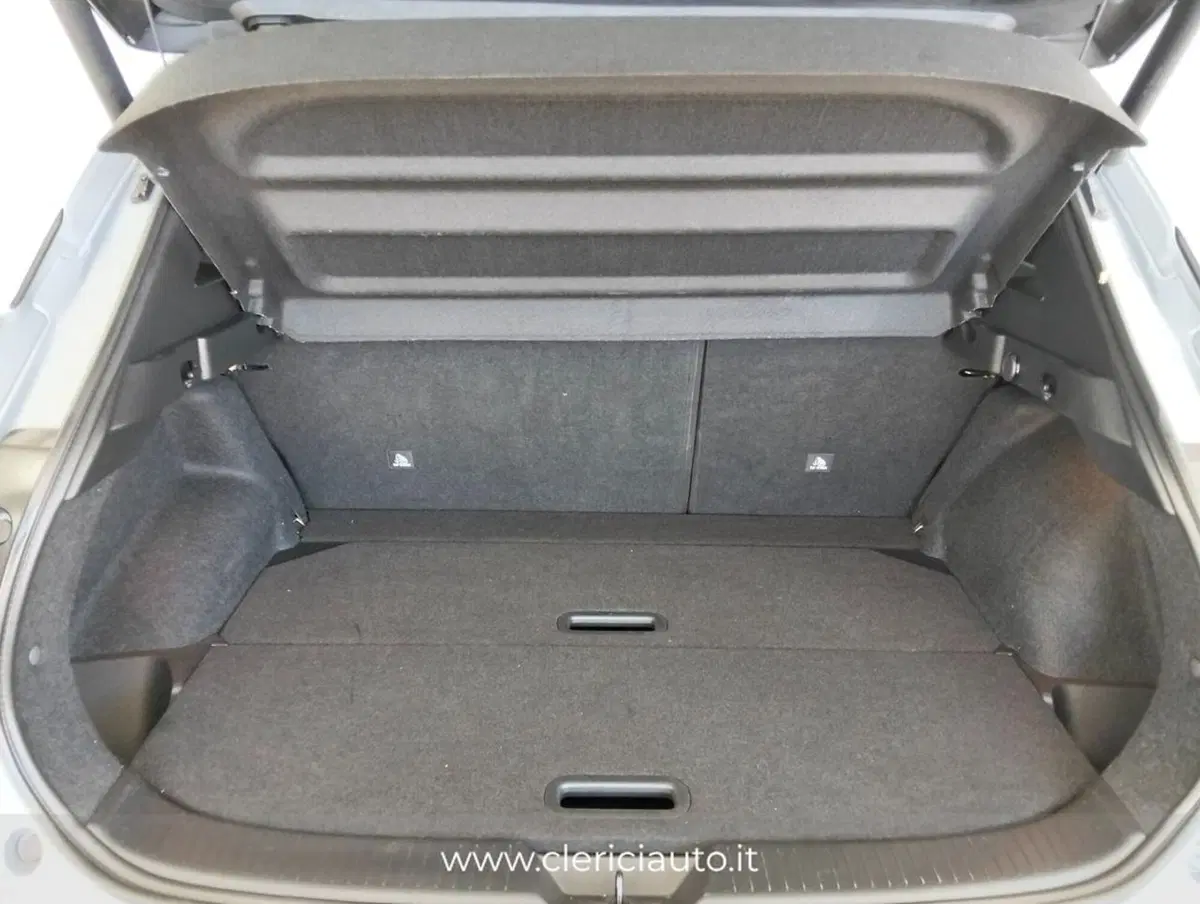Nissan Qashqai usata a Como (18)