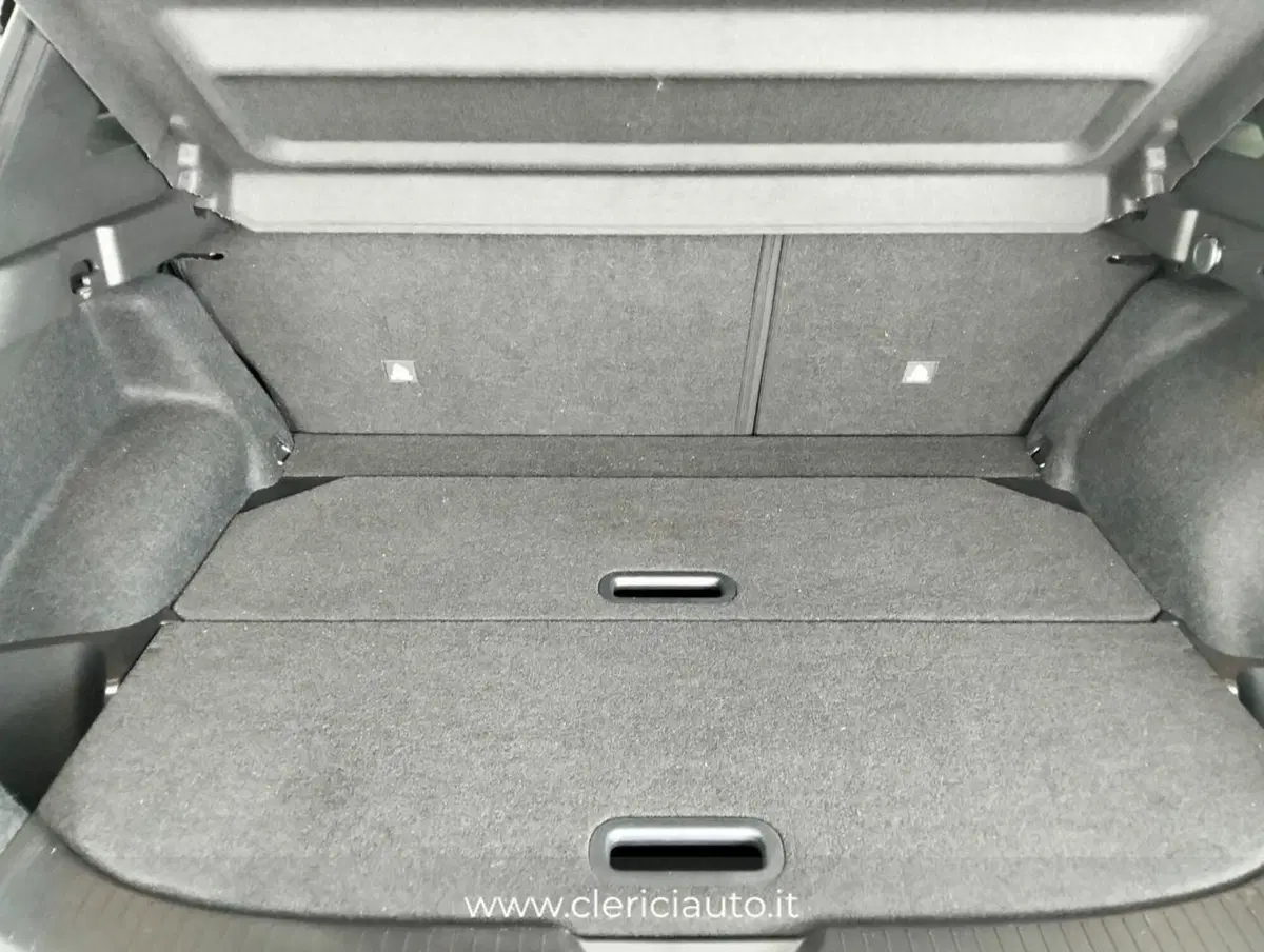 Nissan Qashqai usata a Como (16)