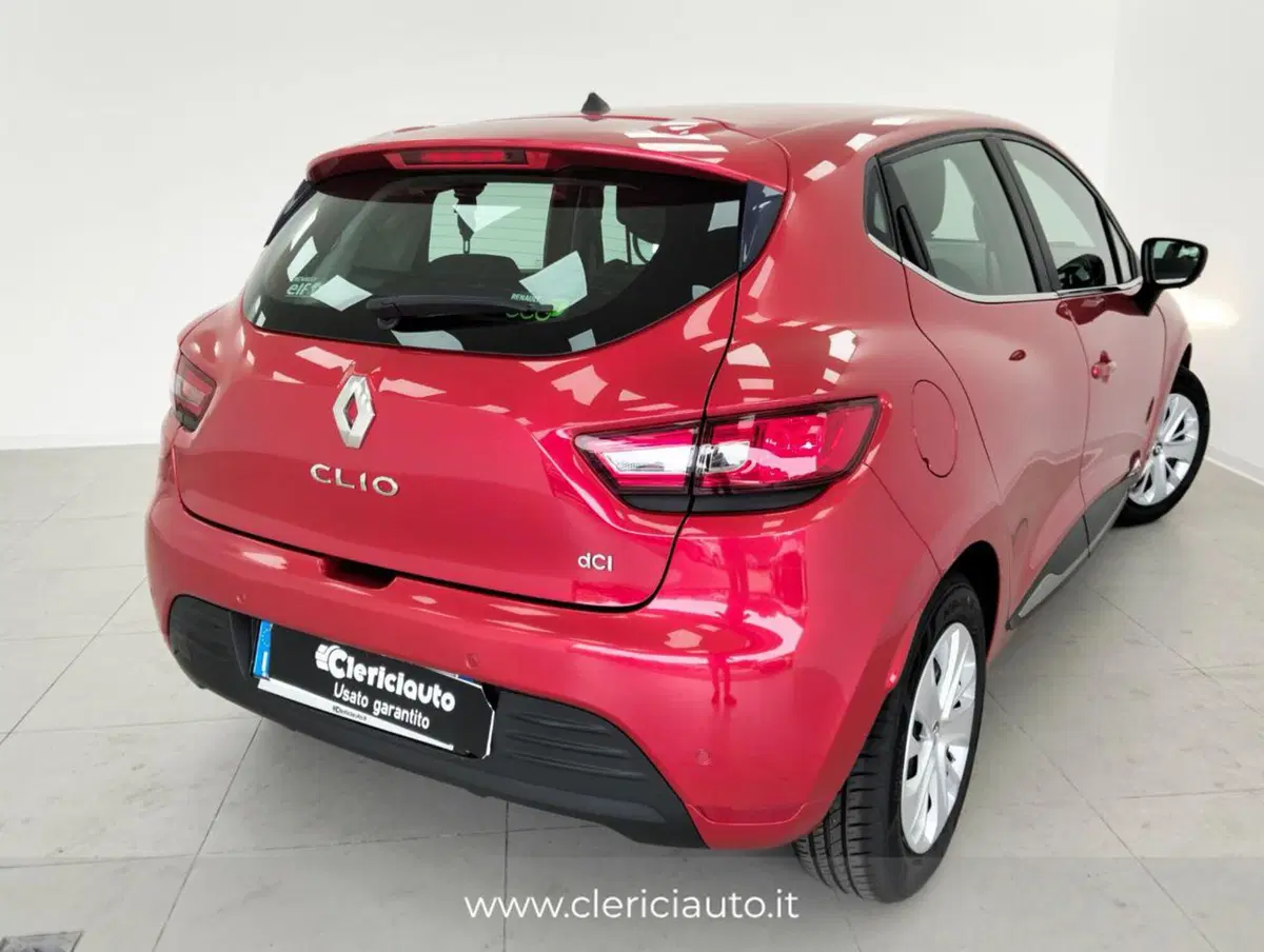 Renault Clio usata a Como (2)