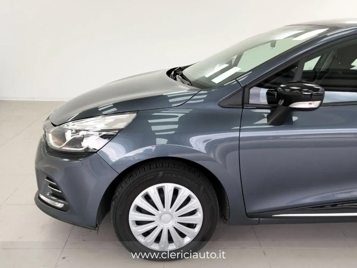 Renault Clio usata a Como (10)