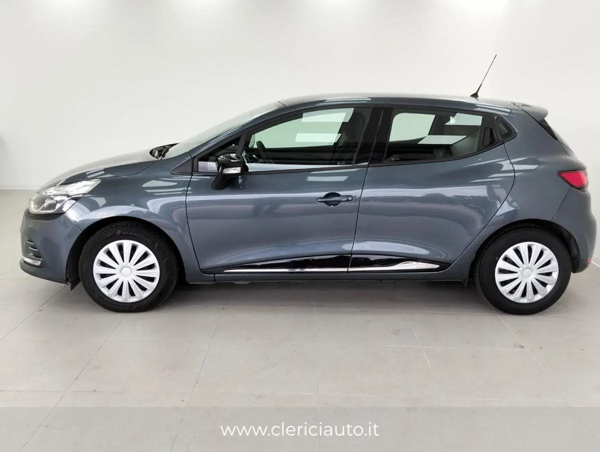 Renault Clio usata a Como (9)