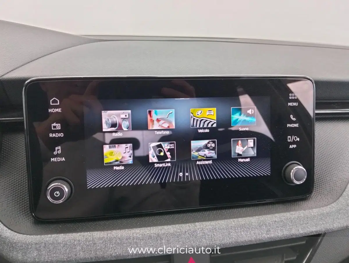 Skoda Kamiq usata a Como (12)