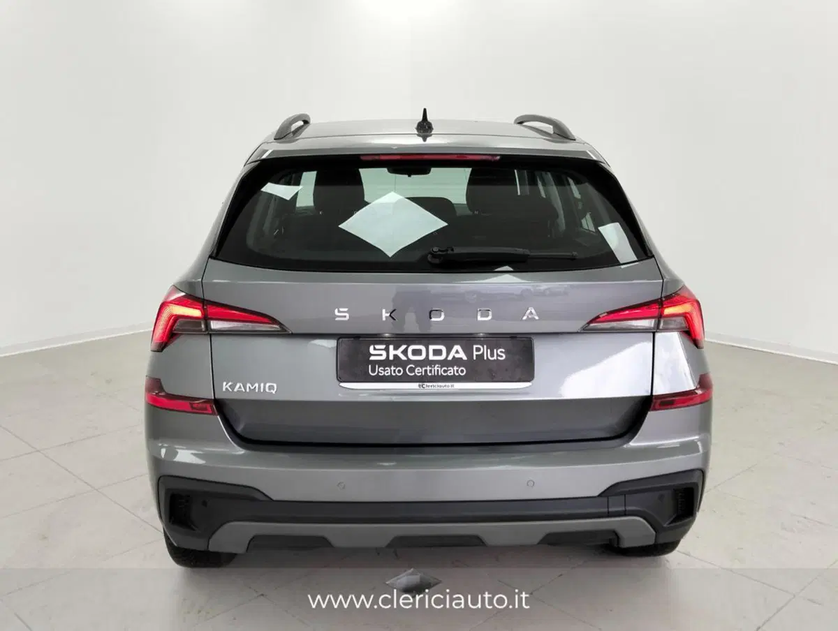 Skoda Kamiq usata a Como (7)