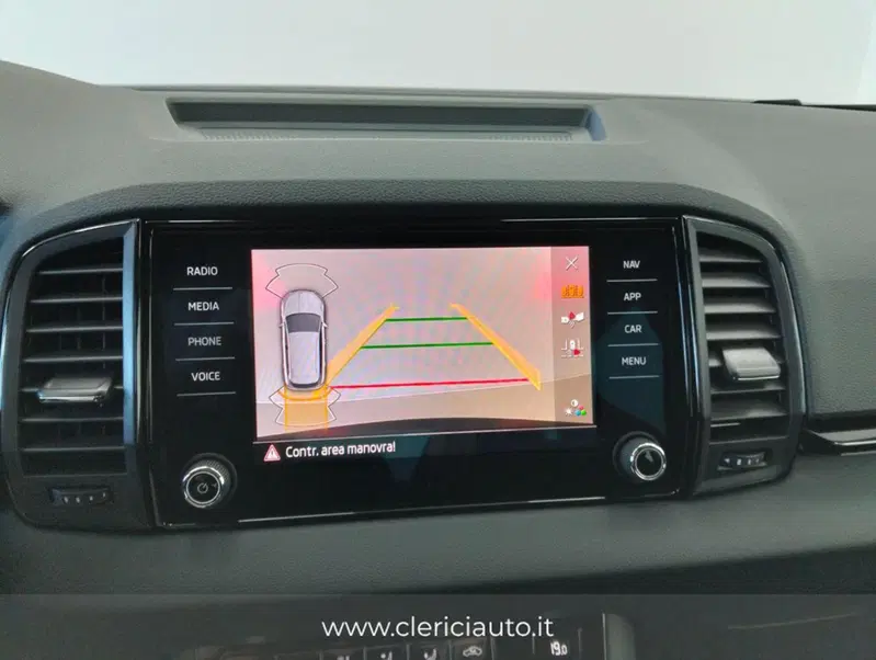 Skoda Karoq usata a Como (12)