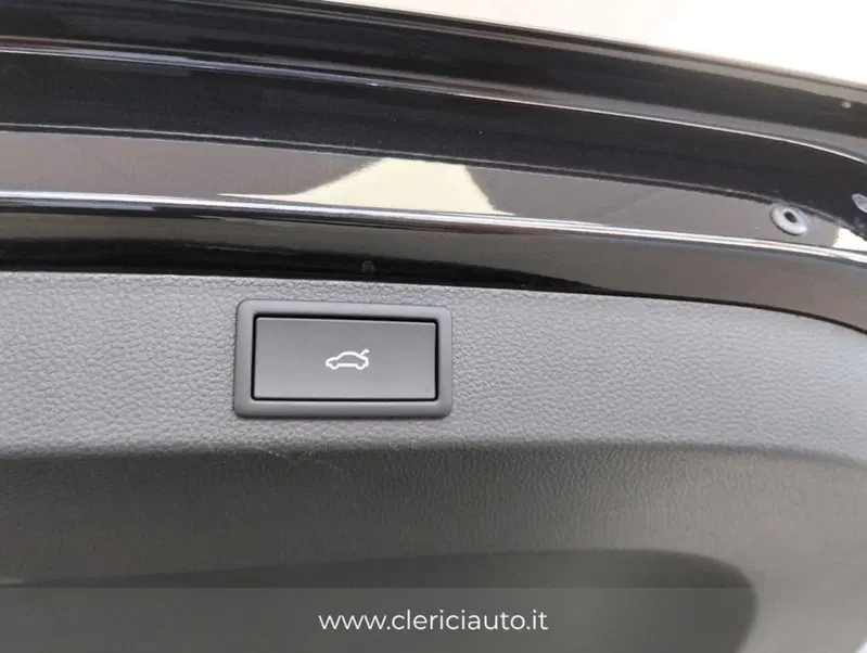 Skoda Karoq usata a Como (15)