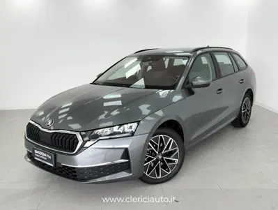 Skoda Octavia Station Wagon 2.0 TDI EVO SCR 150 CV DSG 4x4 Wagon Executive del 2025 usata a Lurate Caccivio