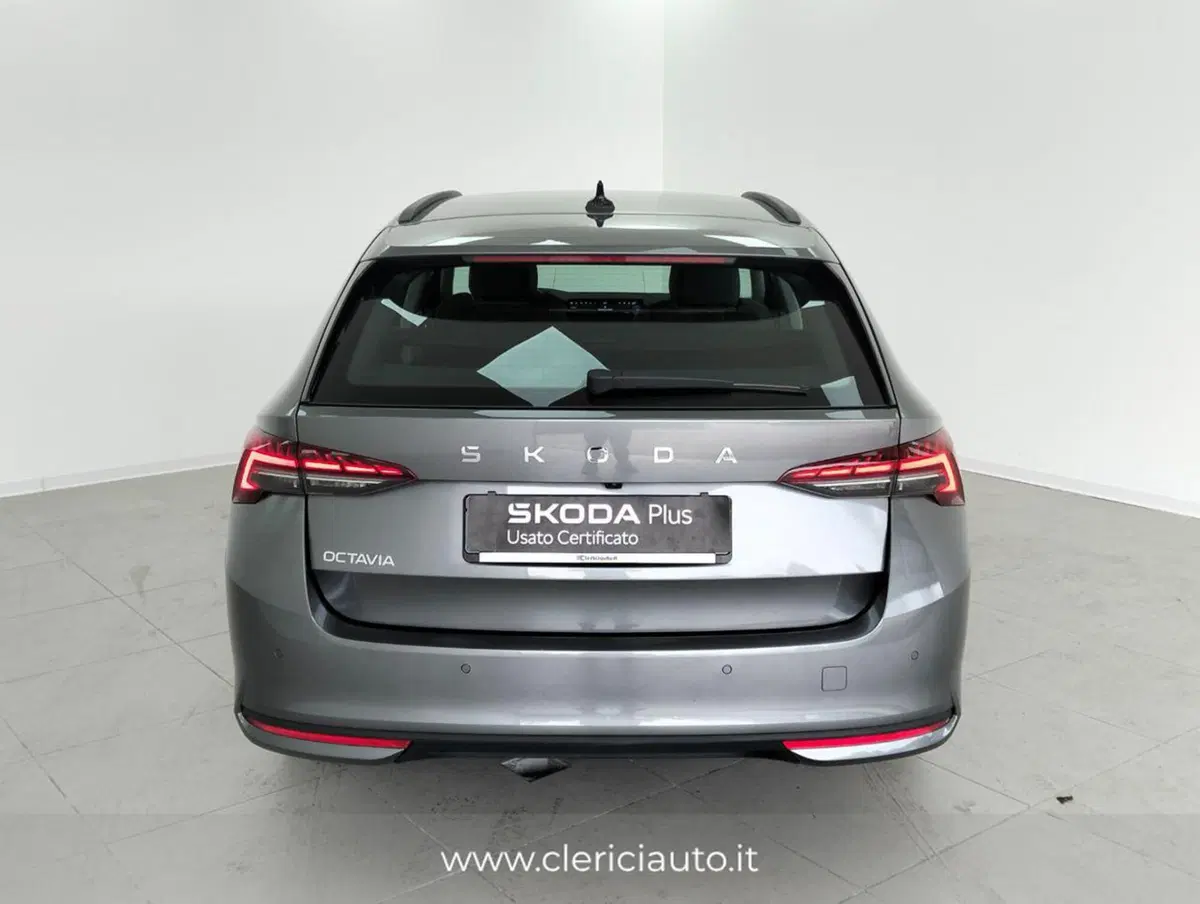 Skoda Octavia Station Wagon usata a Como (7)