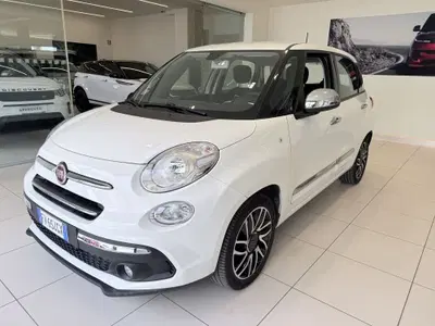 Fiat 500L 1.4 95 CV Lounge del 2019 usata a Latina
