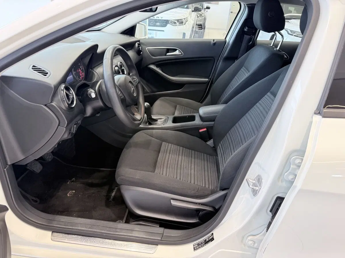 Mercedes-Benz Classe A usata a Latina (10)