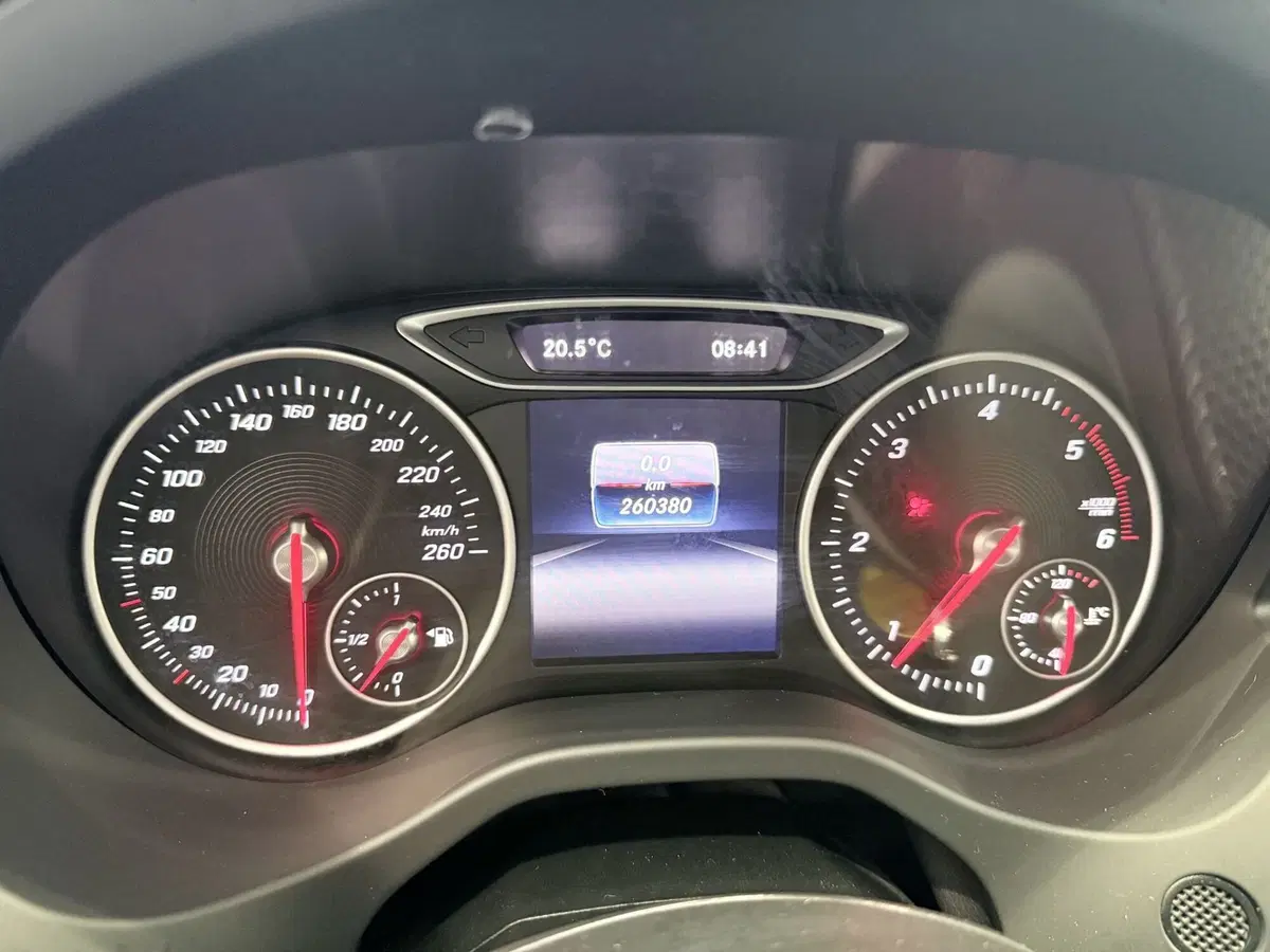 Mercedes-Benz Classe A usata a Latina (13)
