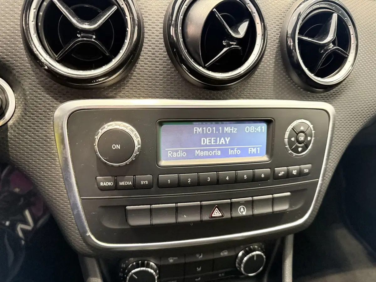 Mercedes-Benz Classe A usata a Latina (15)