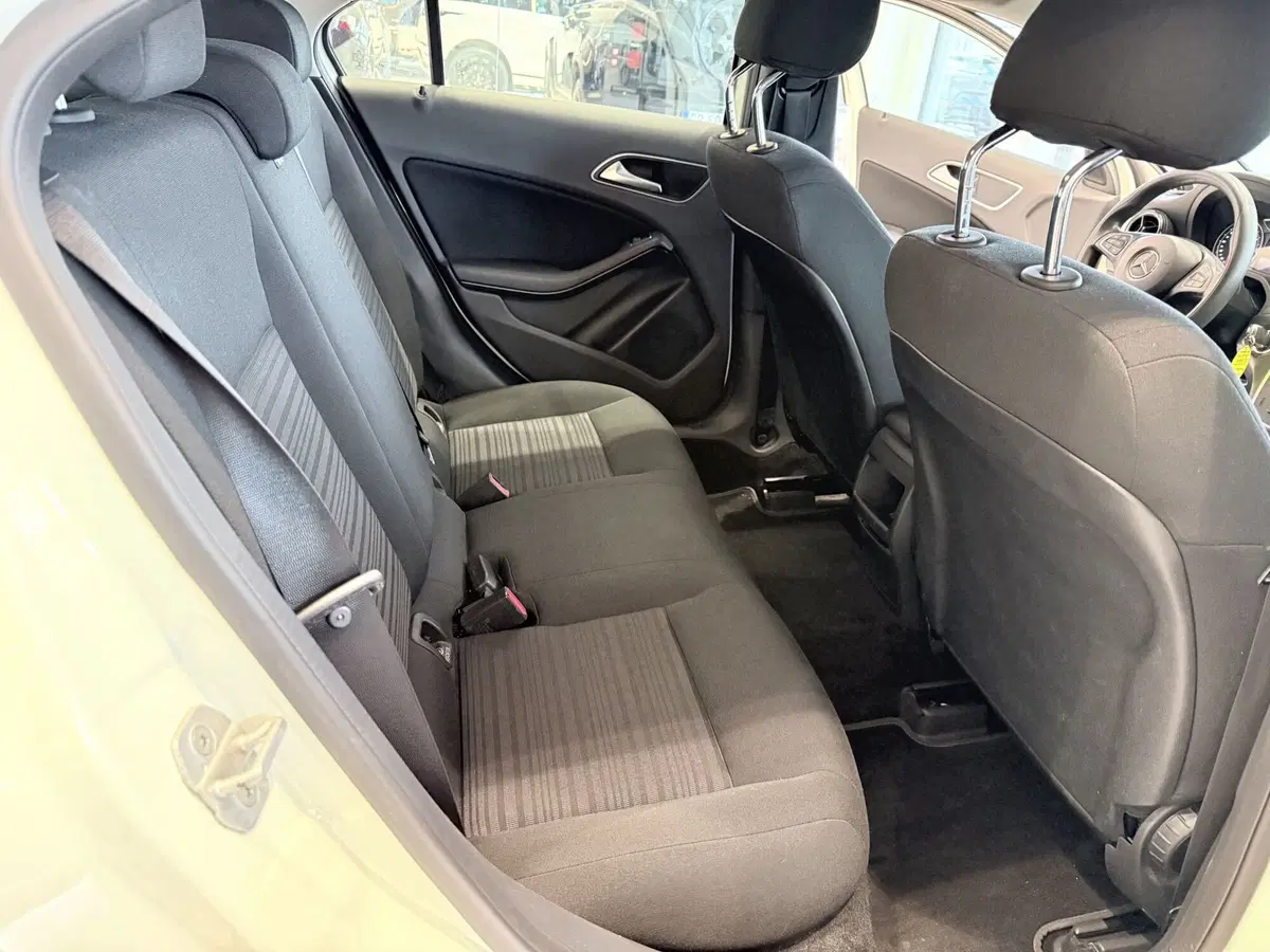 Mercedes-Benz Classe A usata a Latina (8)