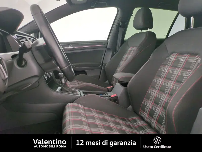 Volkswagen Golf usata a Roma (6)