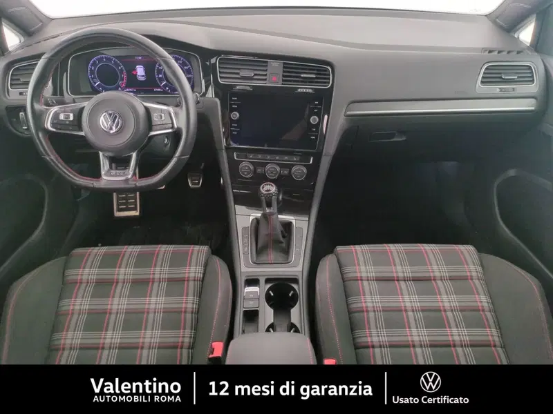 Volkswagen Golf usata a Roma (7)