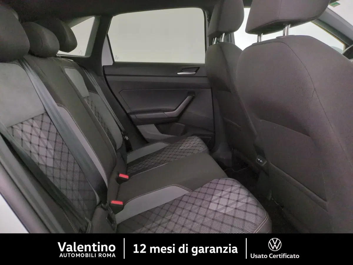 Volkswagen Taigo usata a Roma (12)