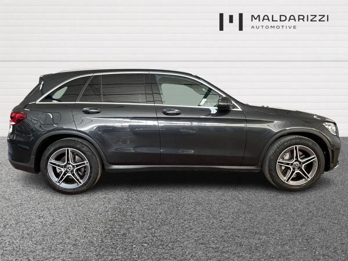 Mercedes-Benz GLC SUV usata a Bari (5)