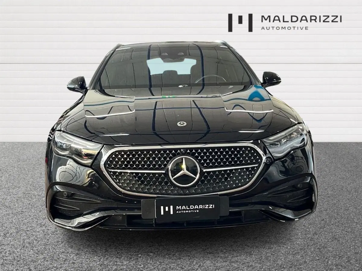 Mercedes-Benz Classe E Station Wagon usata a Bari (2)