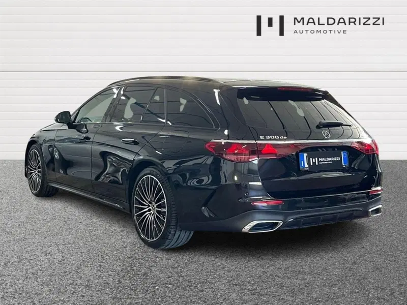 Mercedes-Benz Classe E Station Wagon usata a Bari (4)