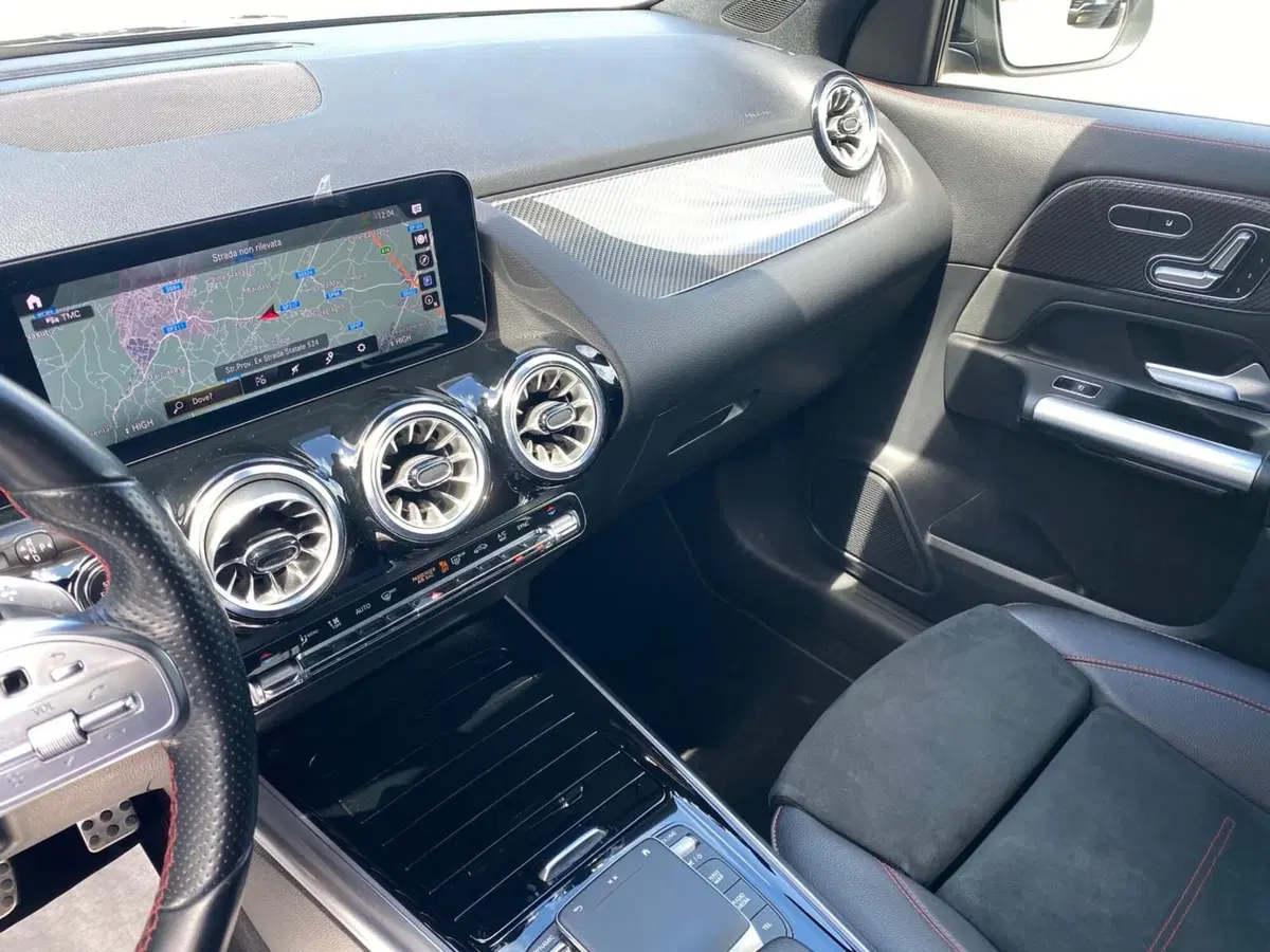 Mercedes-Benz GLA SUV usata a Chieti (14)