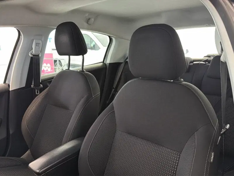 Peugeot 208 usata a Pisa (6)