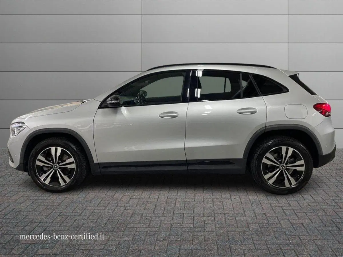 Mercedes-Benz GLA SUV usata a Macerata (2)