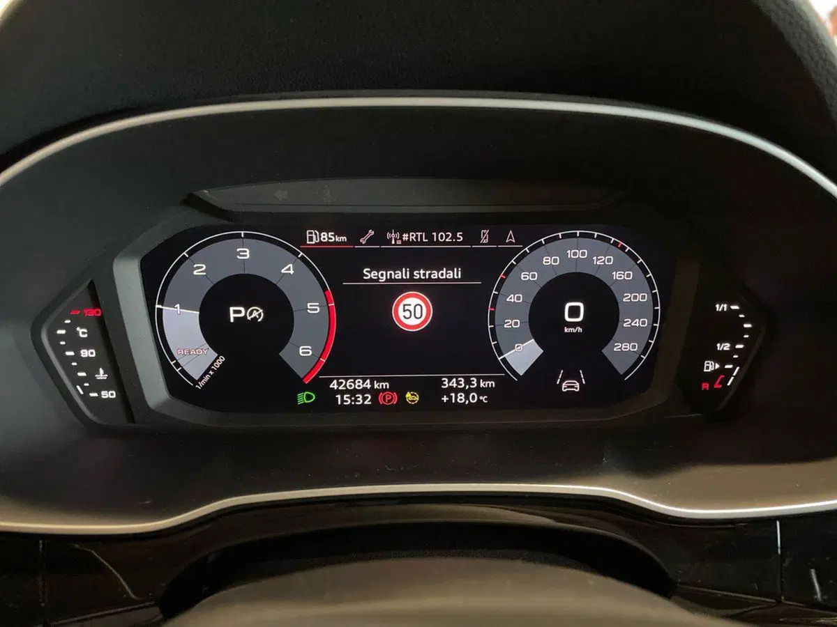 Audi Q3 Sportback usata a Ancona (9)