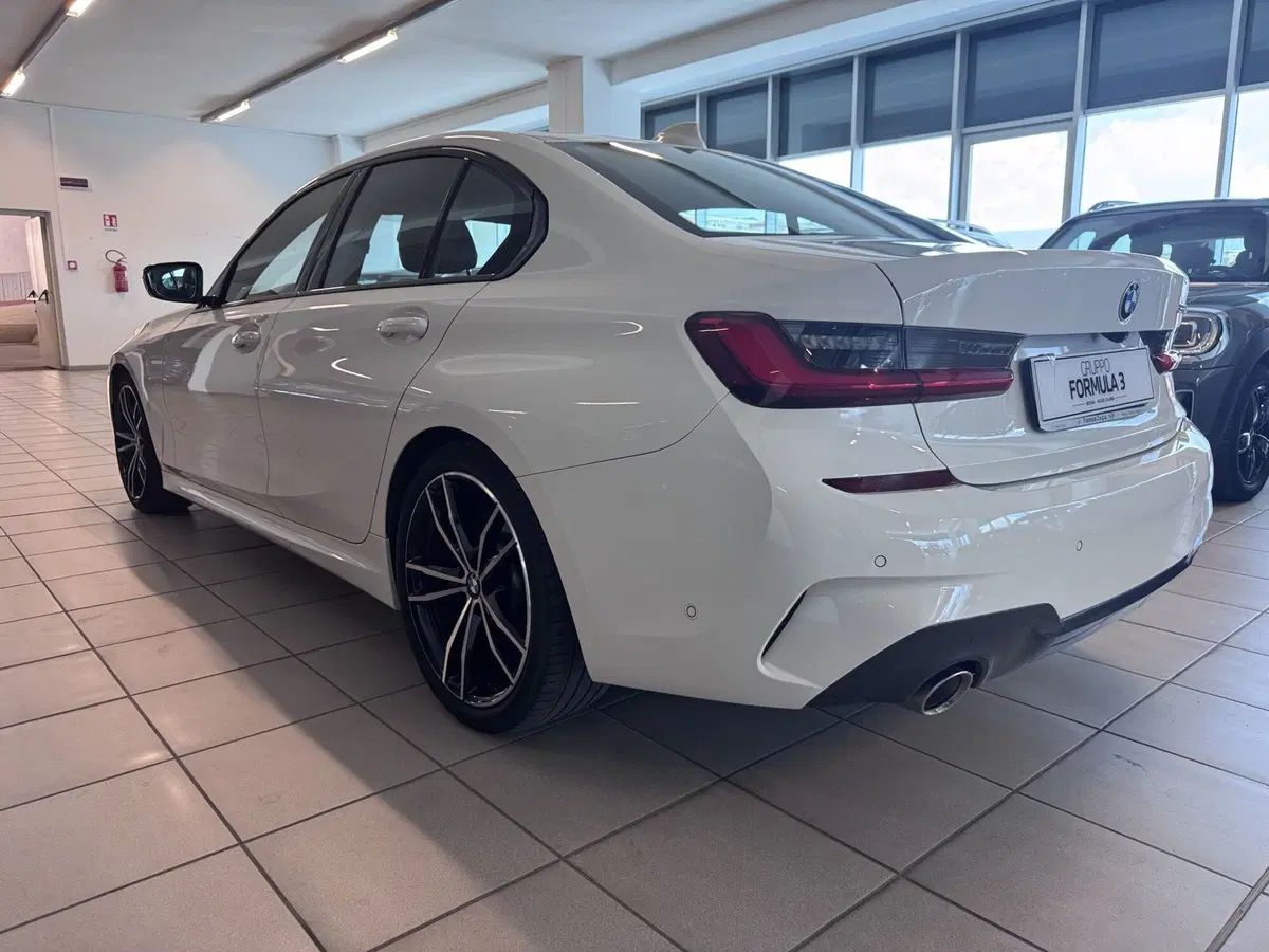 BMW Serie 3 usata a Messina (4)