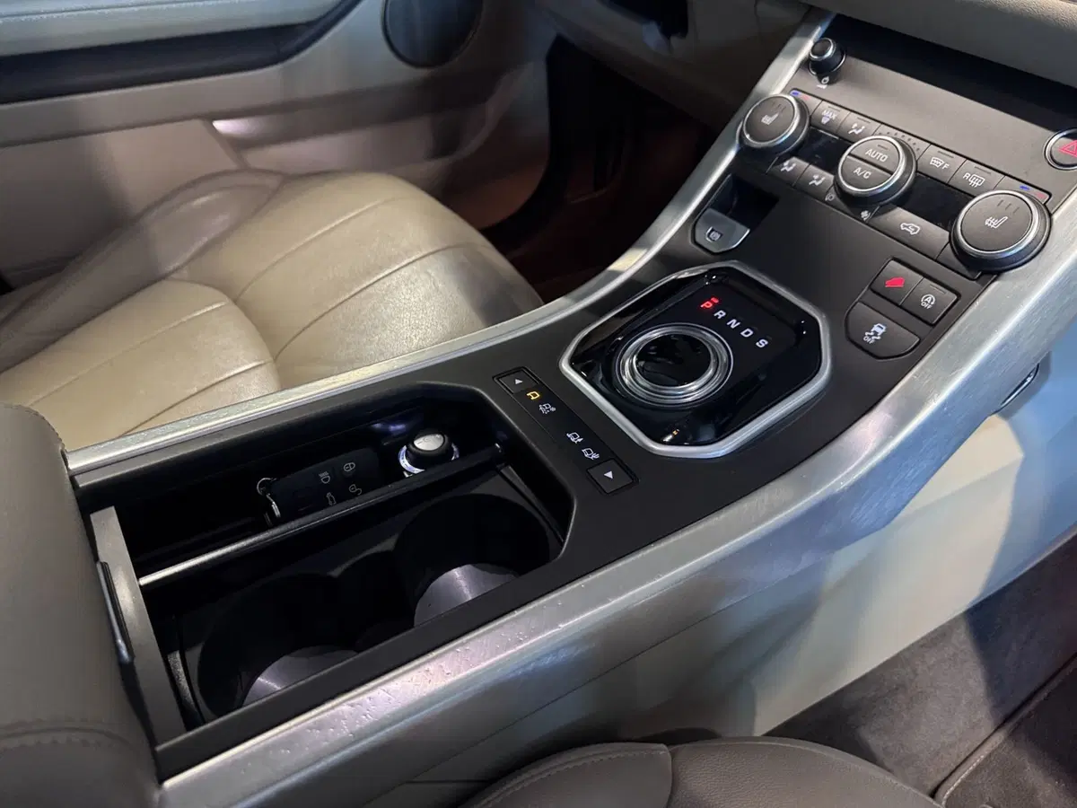 Land Rover Range Rover Evoque usata a Messina (14)