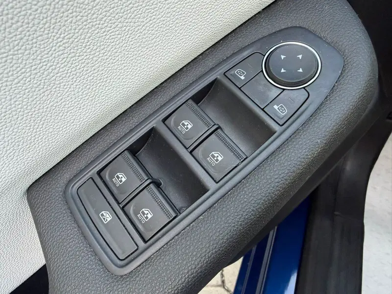 Renault Clio usata a Brescia (18)
