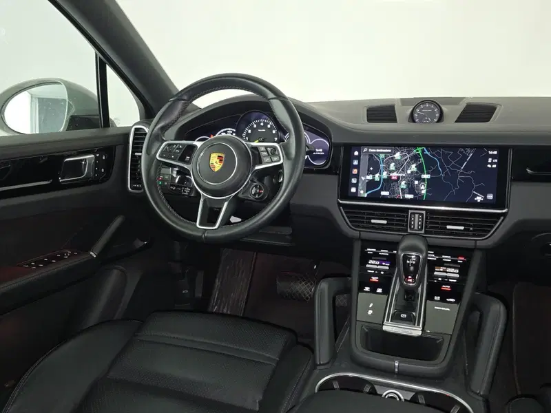 Porsche Cayenne usata a Cuneo (10)
