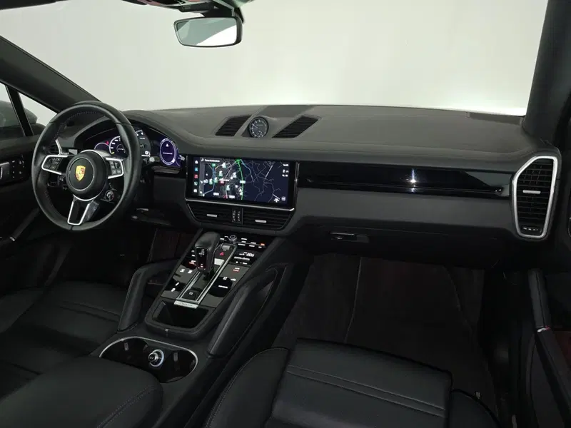 Porsche Cayenne usata a Cuneo (12)