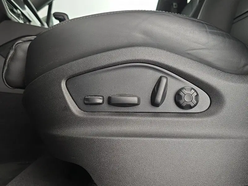 Porsche Cayenne usata a Cuneo (18)