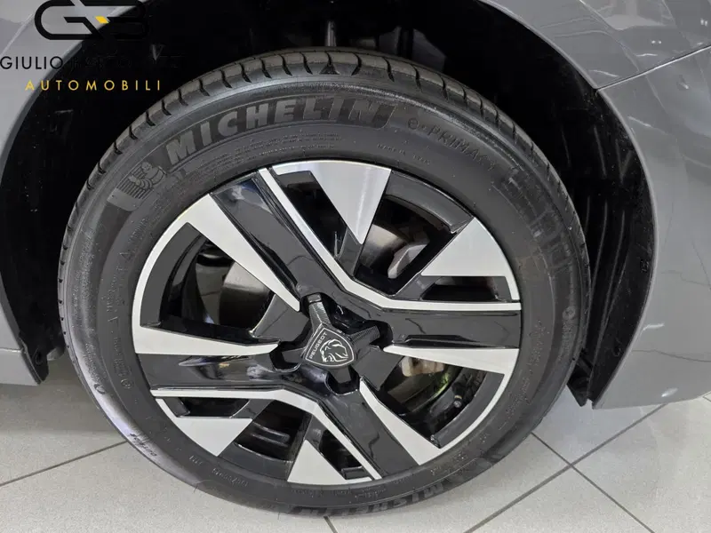 Peugeot 208 usata a Prato (12)