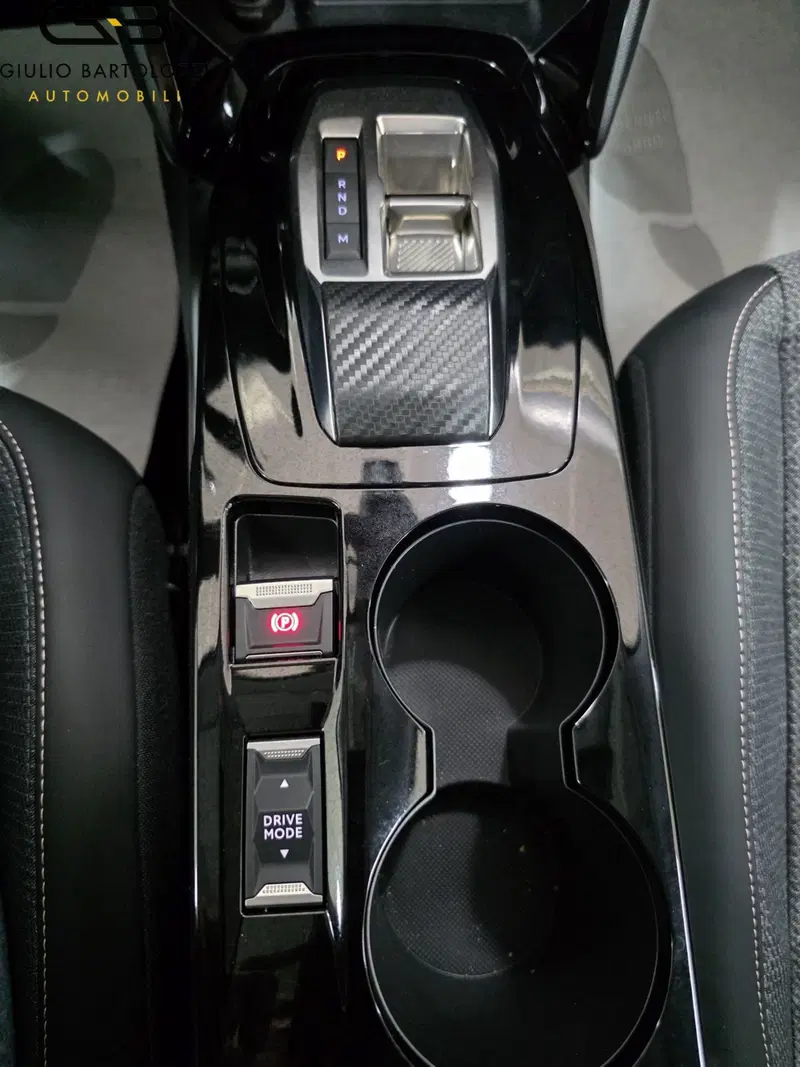 Peugeot 208 usata a Prato (17)