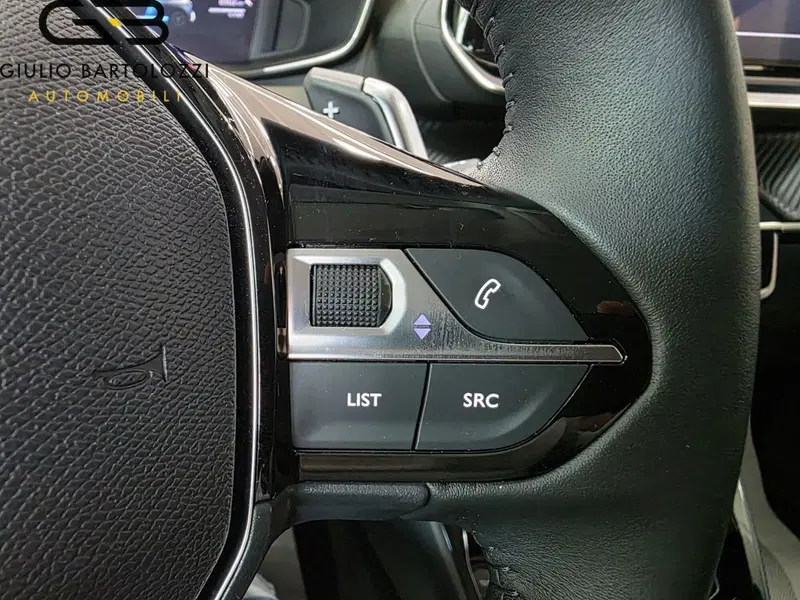 Peugeot 208 usata a Prato (18)