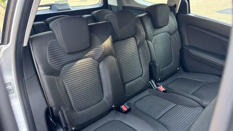 Renault Grand Scénic usata a Treviso (9)