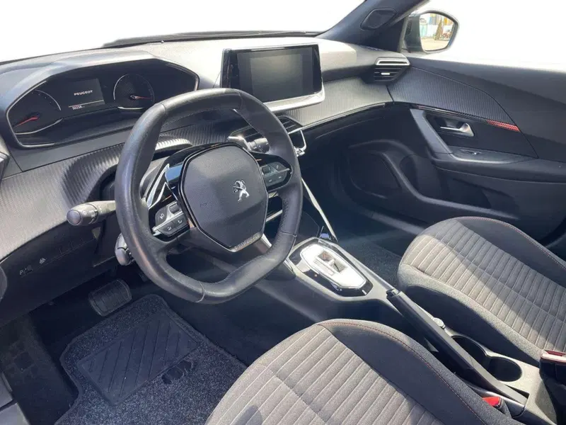 Peugeot 2008 usata a Salerno (10)
