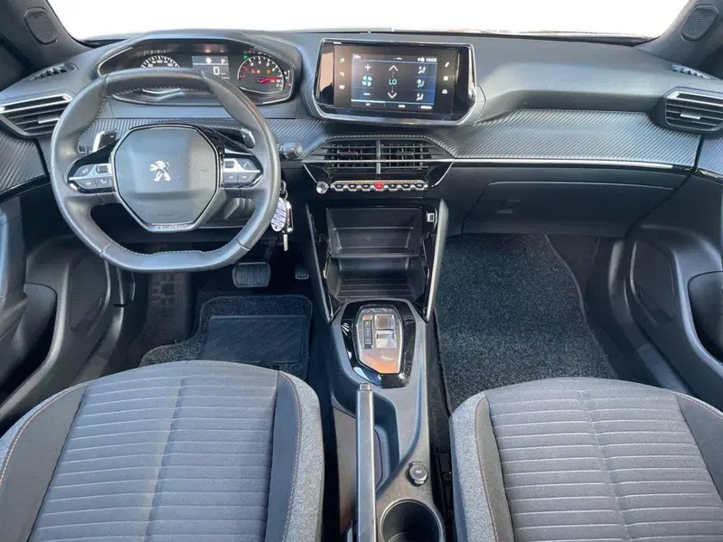 Peugeot 2008 usata a Salerno (12)
