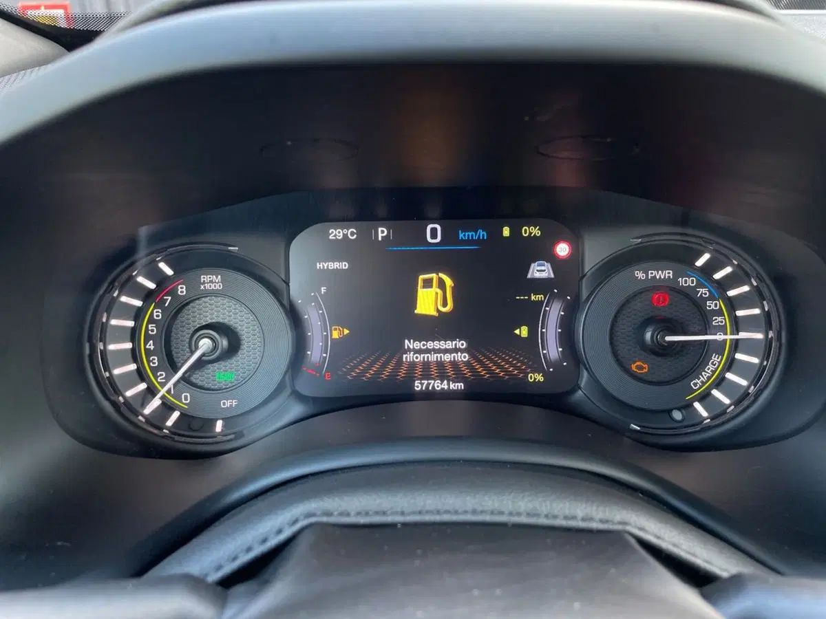 Jeep Renegade usata a Salerno (12)
