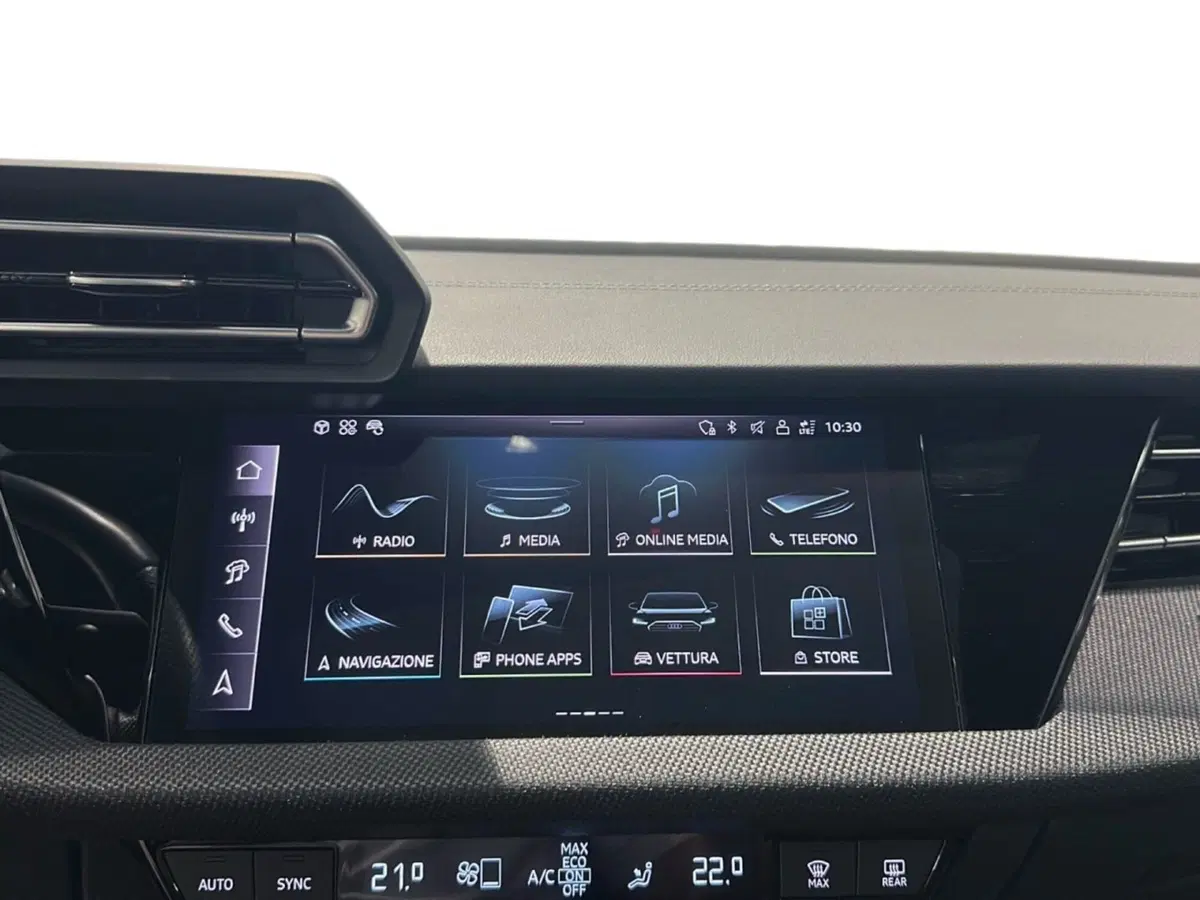 Audi S3 Sportback usata a Napoli (13)