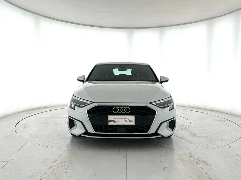 Audi A3 Sportback usata a Napoli (2)